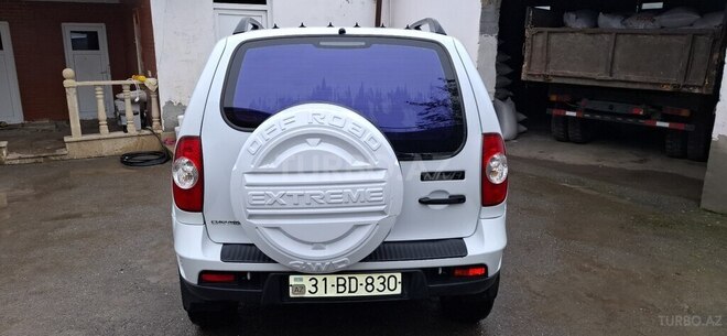 Chevrolet Niva 2010, 252,710 km - 1.7 l - İsmayıllı