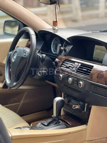 BMW 525 2006, 245,000 km - 3.0 л - Sumqayıt