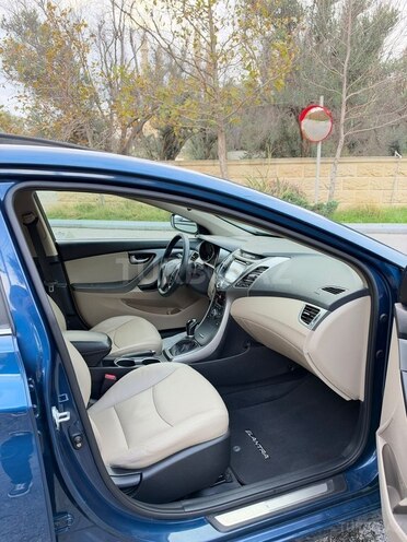 Hyundai Elantra 2014, 160,000 km - 1.8 l - Bakı