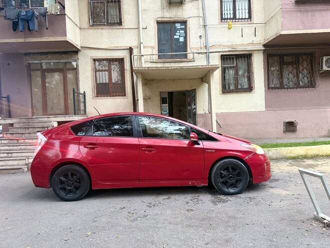 Toyota Prius 2015, 241,752 km - 1.8 l - Bakı