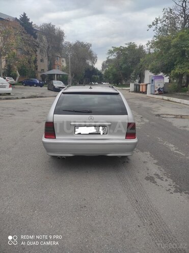 Mercedes C 220 2000, 320,000 km - 2.2 л - Bakı