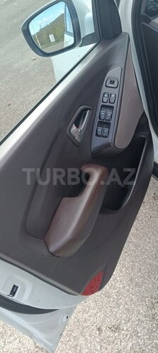 Hyundai Tucson 2010, 297,000 km - 2.0 l - Qusar