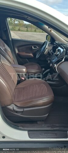 Hyundai Tucson 2010, 297,000 km - 2.0 l - Qusar