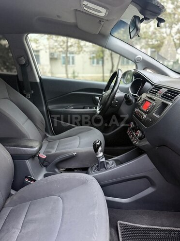 Kia Rio 2011, 212,400 km - 1.1 л - Bakı
