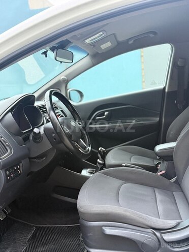 Kia Rio 2011, 212,400 km - 1.1 л - Bakı