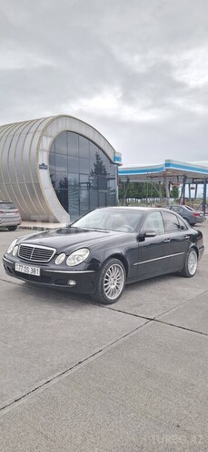 Mercedes E 350 2005, 330,001 km - 3.5 л - Qəbələ
