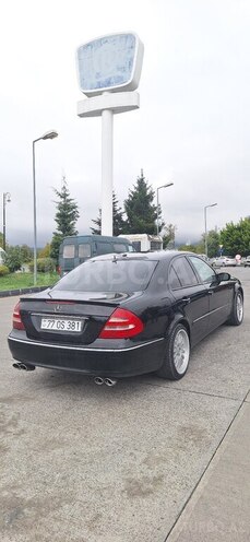 Mercedes E 350 2005, 330,001 km - 3.5 л - Qəbələ