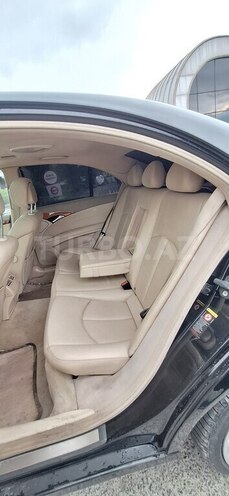 Mercedes E 350 2005, 330,001 km - 3.5 л - Qəbələ