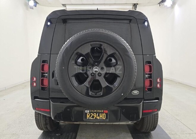 Land Rover Defender 2023, 145,248 km - 2.0 l - Bakı