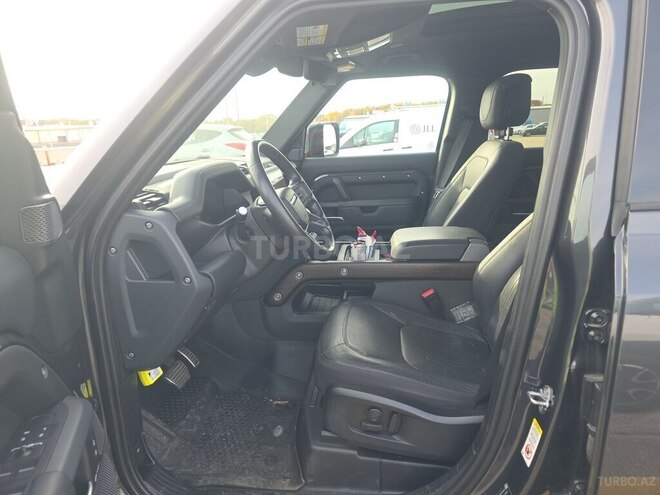 Land Rover Defender 2024, 56,863 km - 3.0 l - Bakı