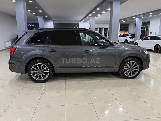 Audi Q7 2019, 127,200 km - 3.0 l - Bakı