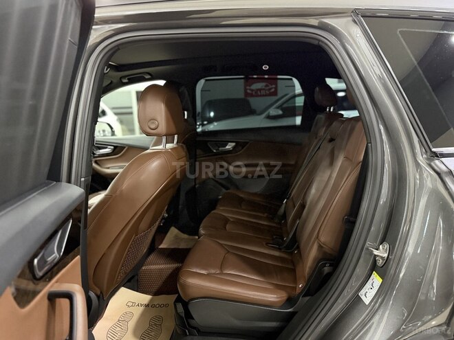 Audi Q7 2019, 127,200 km - 3.0 l - Bakı