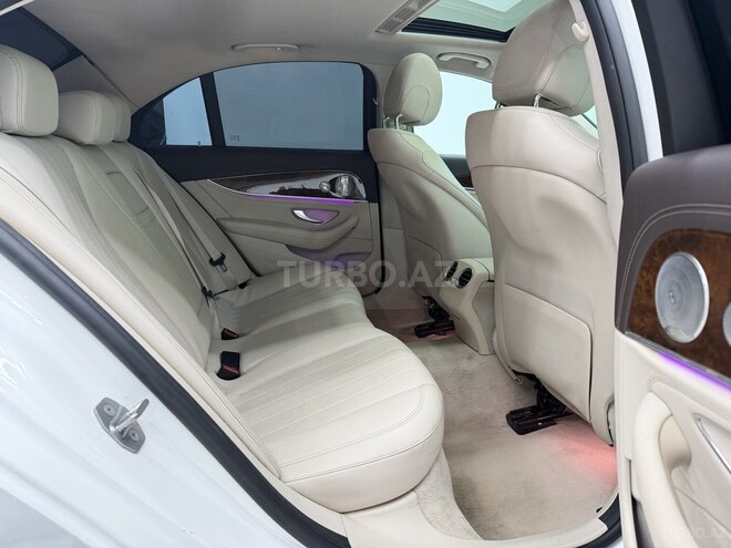 Mercedes E 300 4MATIC 2016, 179,000 km - 2.0 l - Bakı