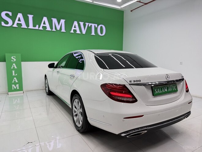 Mercedes E 300 4MATIC 2016, 179,000 km - 2.0 l - Bakı