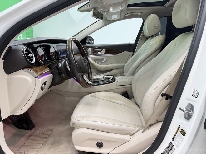 Mercedes E 300 4MATIC 2016, 179,000 km - 2.0 l - Bakı