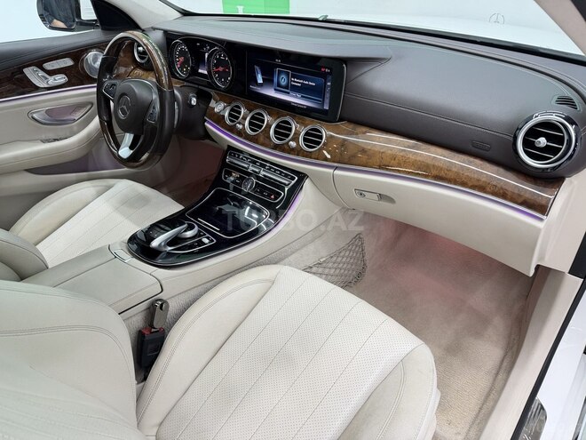Mercedes E 300 4MATIC 2016, 179,000 km - 2.0 l - Bakı