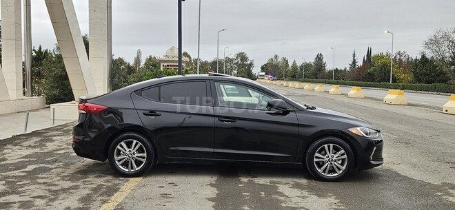 Hyundai Elantra 2018, 122,812 km - 2.0 l - Kürdəmir