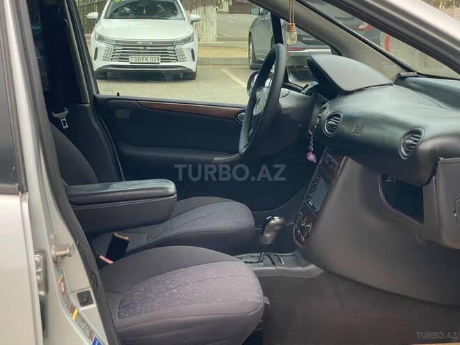 Mercedes A 160 2004, 299,000 km - 1.6 l - Sumqayıt