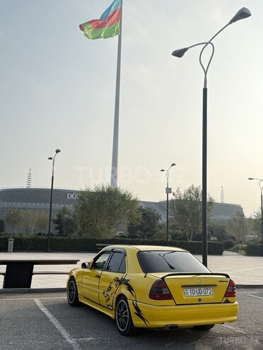 Mercedes C 200 1995, 700,000 km - 2.0 l - Bakı