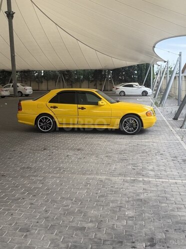 Mercedes C 200 1995, 700,000 km - 2.0 l - Bakı