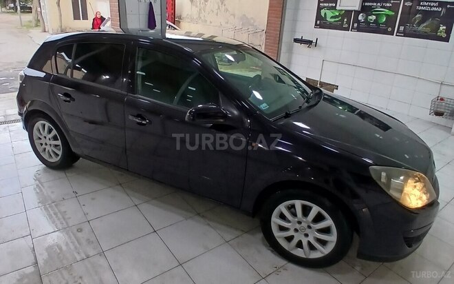 Opel Astra 2009, 198,000 km - 1.4 l - Bakı
