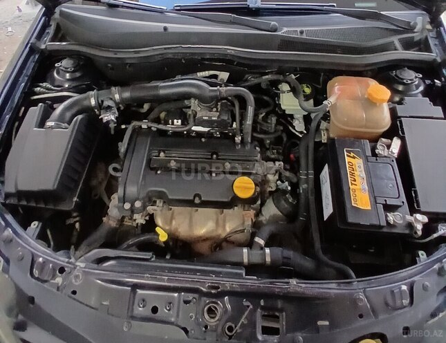 Opel Astra 2009, 198,000 km - 1.4 l - Bakı