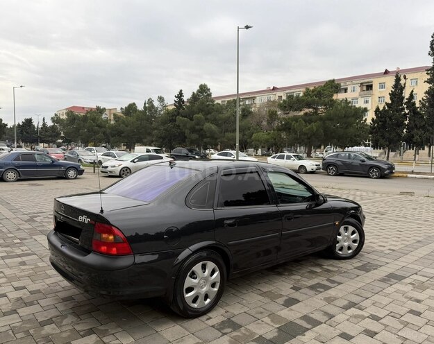 Opel Vectra 1998, 325,146 km - 1.6 л - Sumqayıt