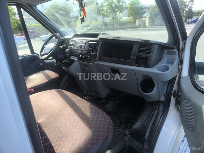Ford Transit 2010, 297,000 km - 2.4 l - Qəbələ