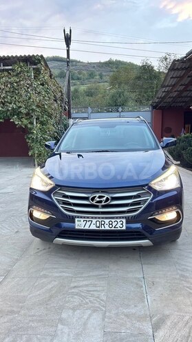 Hyundai Santa Fe 2017, 215,000 km - 2.0 л - Quba