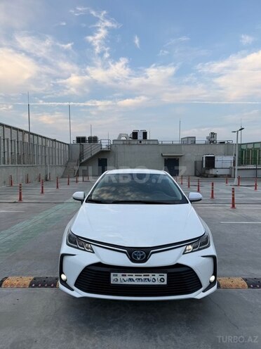 Toyota Corolla 2022, 97,600 km - 1.8 л - Bakı