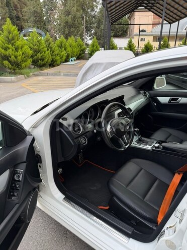 Mercedes C 250 2014, 220,000 km - 1.8 л - Xaçmaz