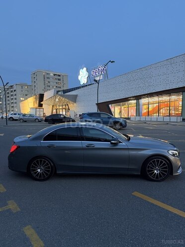 Mercedes C 180 2015, 199,999 km - 1.6 l - Bakı