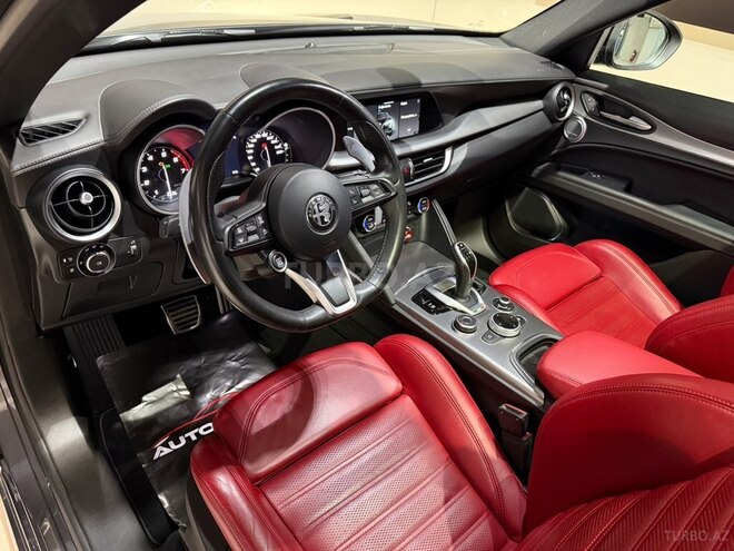 Alfa Romeo Stelvio 2022, 58,000 km - 2.0 l - Bakı