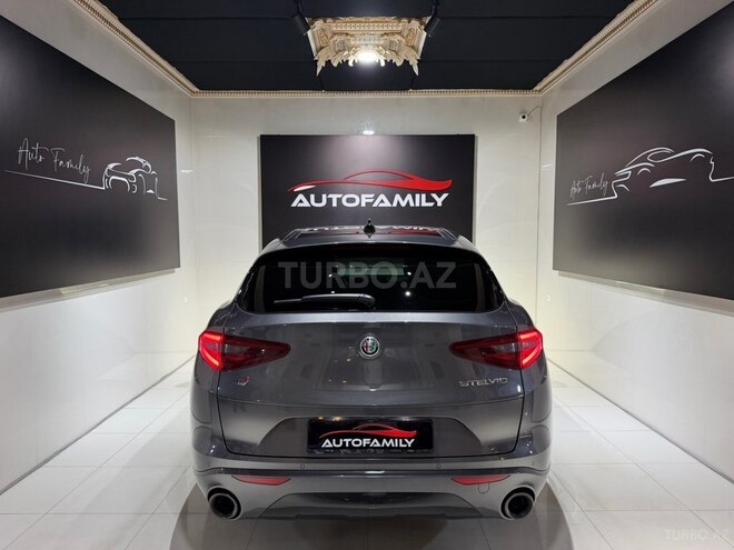 Alfa Romeo Stelvio 2022, 58,000 km - 2.0 l - Bakı