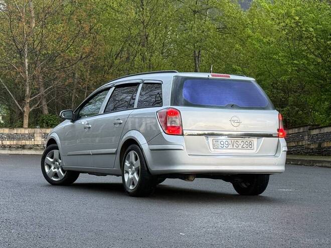 Opel Astra 2007, 250,000 km - 1.3 l - Qəbələ