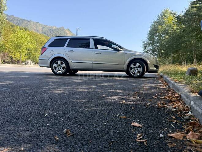 Opel Astra 2007, 250,000 km - 1.3 l - Qəbələ