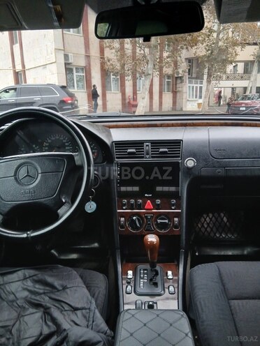 Mercedes E 200 1998, 600,000 km - 2.0 l - Mingəçevir