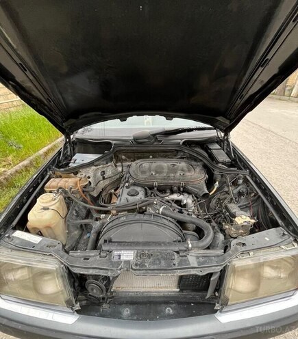 Mercedes 200 E 1992, 280,000 km - 2.0 l - İsmayıllı