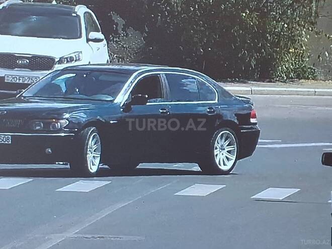 BMW 745 2003, 215,486 km - 4.4 l - Şəmkir