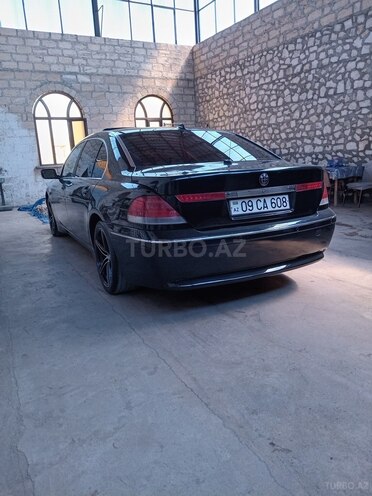 BMW 745 2003, 215,486 km - 4.4 l - Şəmkir