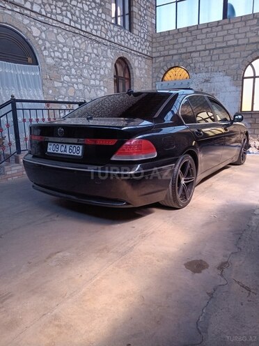 BMW 745 2003, 215,486 km - 4.4 l - Şəmkir