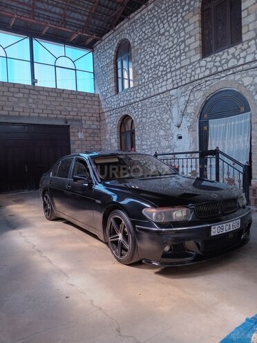 BMW 745 2003, 215,486 km - 4.4 l - Şəmkir