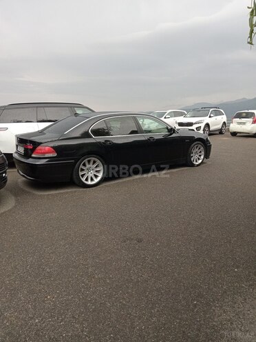 BMW 745 2003, 215,486 km - 4.4 l - Şəmkir