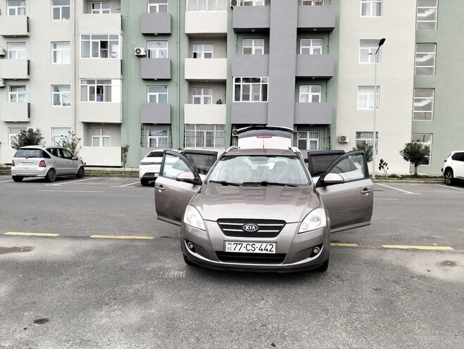 Kia  2008, 375,100 km - 1.6 l - Bakı