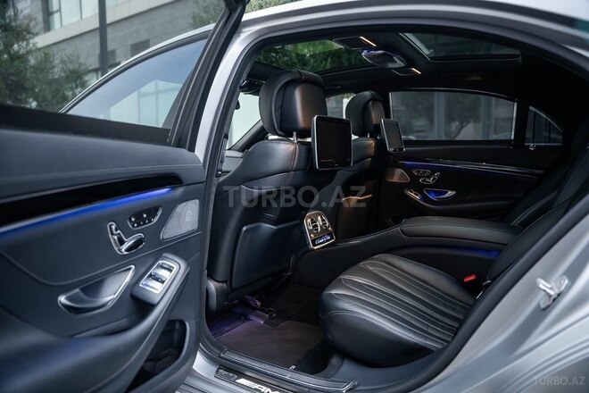 Mercedes S 63 AMG 2015, 77,000 km - 5.5 л - Bakı