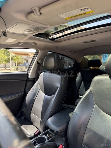Hyundai Elantra 2014, 226,918 km - 1.8 l - Bakı