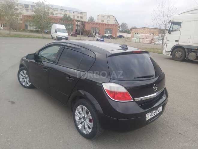 Opel Astra 2005, 350,000 km - 1.4 l - Gəncə