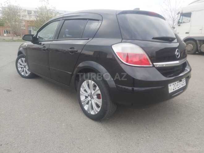 Opel Astra 2005, 350,000 km - 1.4 l - Gəncə