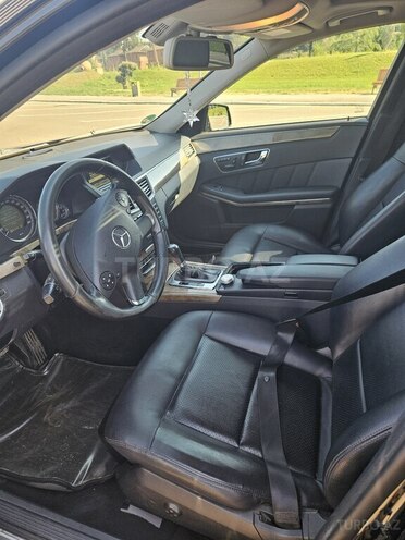 Mercedes E 220 2011, 280,000 km - 2.1 l - Gəncə