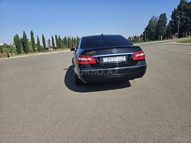 Mercedes E 220 2011, 280,000 km - 2.1 l - Gəncə